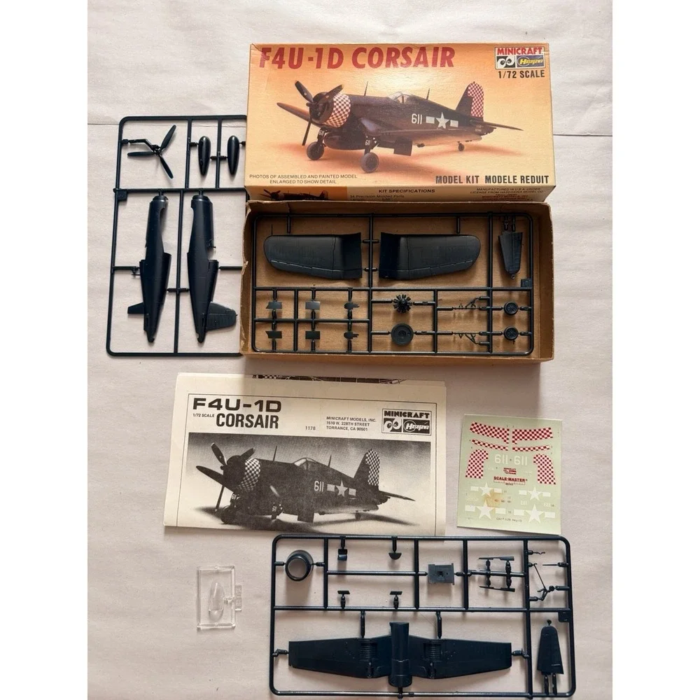Vintage Minicraft Hasegawa 1/72 F4U-1D Corsair Model Kit #1178 • Open Box